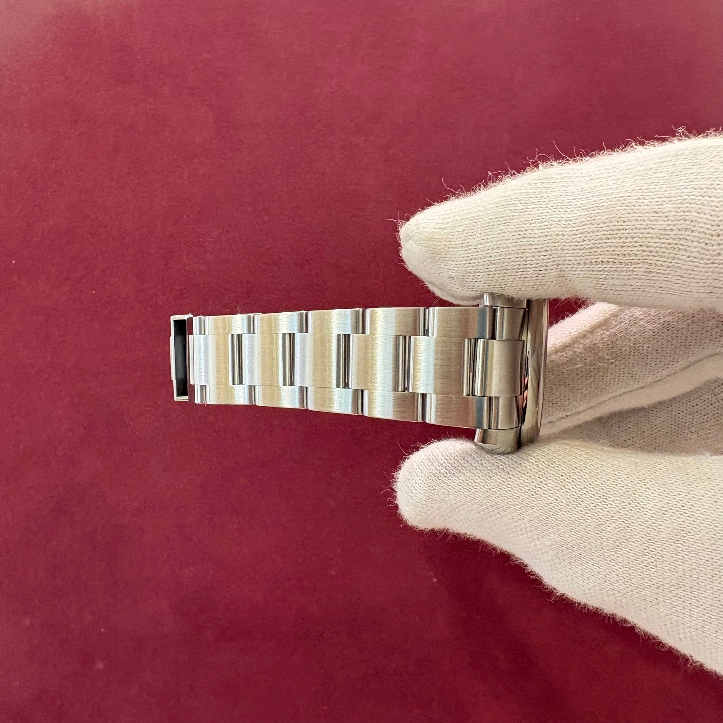 Rolex Air-King Ref. 114200 in Edelstahl mit silberfarbenem Zifferblatt