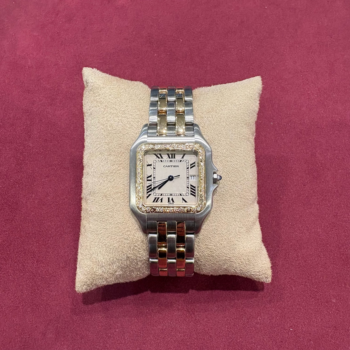 Cartier Panthère Ref. 83957 auf Kissen