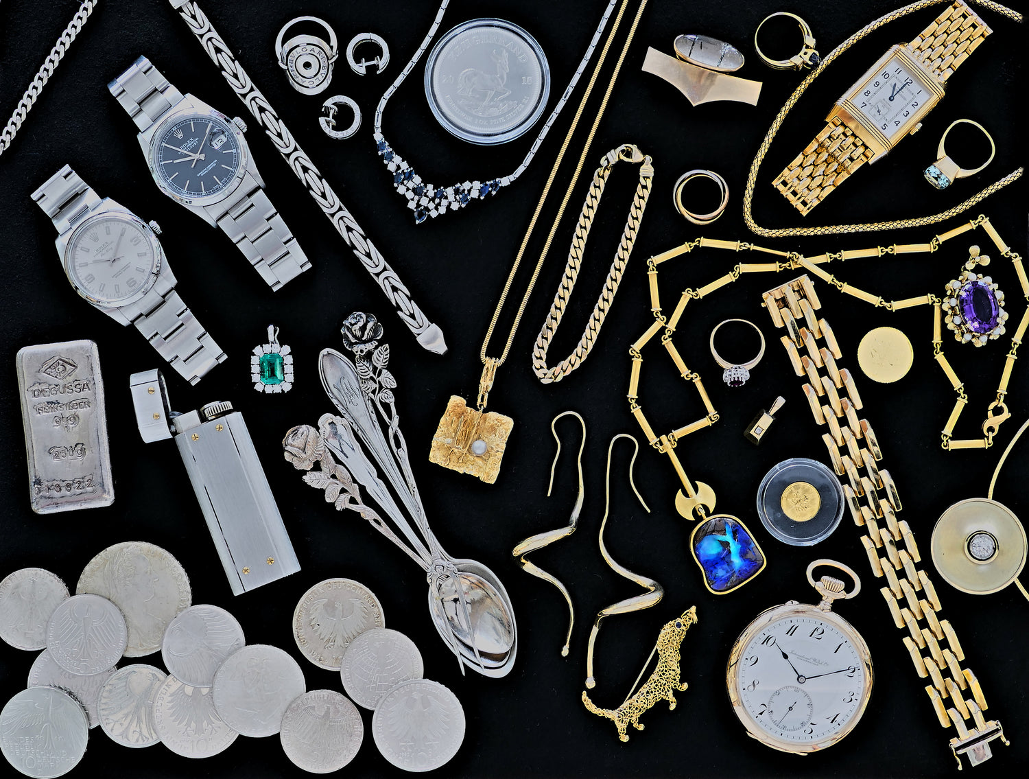Auswahl von Ankaufsobjekten: Goldschmuck, Silber, Luxusuhren, Edelsteine und Barren