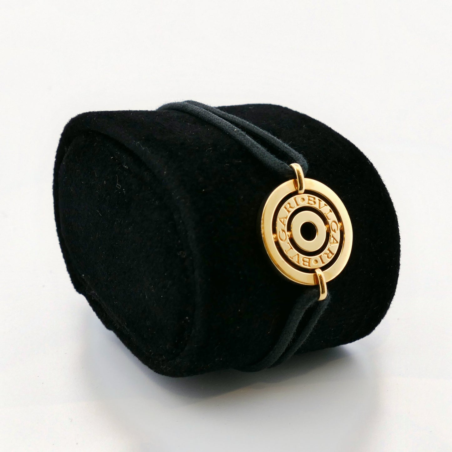 Bulgari Astrale Armband aus 750er Gelbgold mit schwarzem Textilband