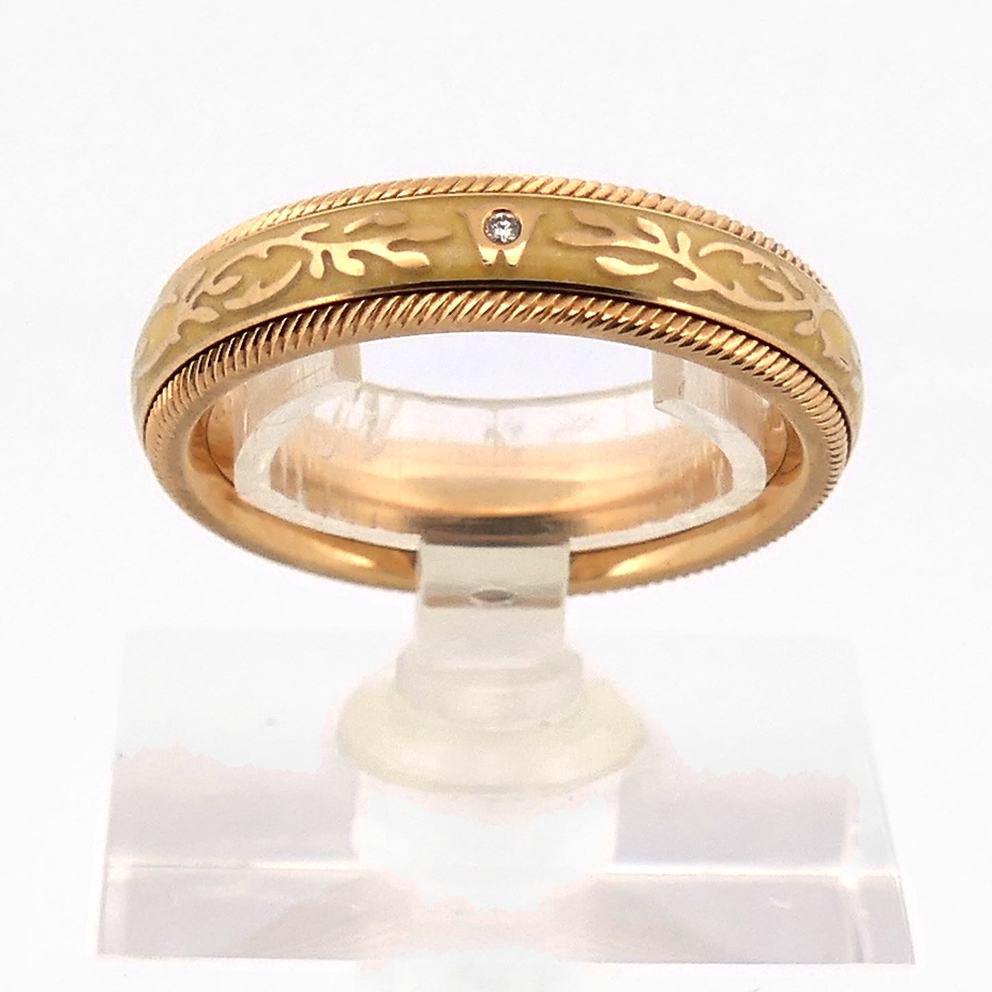 Wellendorff Ring Vanilla in Gelbgold 750 mit Brillanten, stehende Ansicht